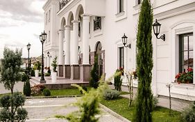 Apartments&rooms Beli Dvor